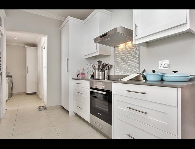 3 BEDROOM TOWNHOUSE TO LET IN KENILWORTH UPPER